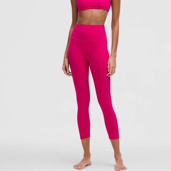 Lululemon Align (2025) High-Rise Crop 23"
Passionate - Picture 2 of 6